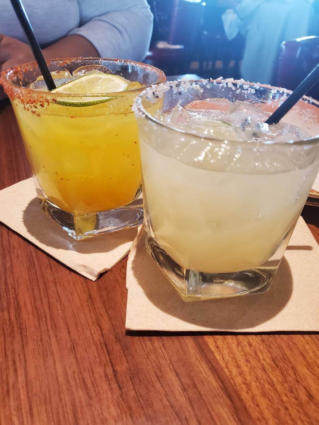 Lazy Dog Restaurant & Bar | restaurant | 5295 N Montclair Plaza Ln, Montclair, CA 91763, USA | 9093180568 OR +1 909-318-0568