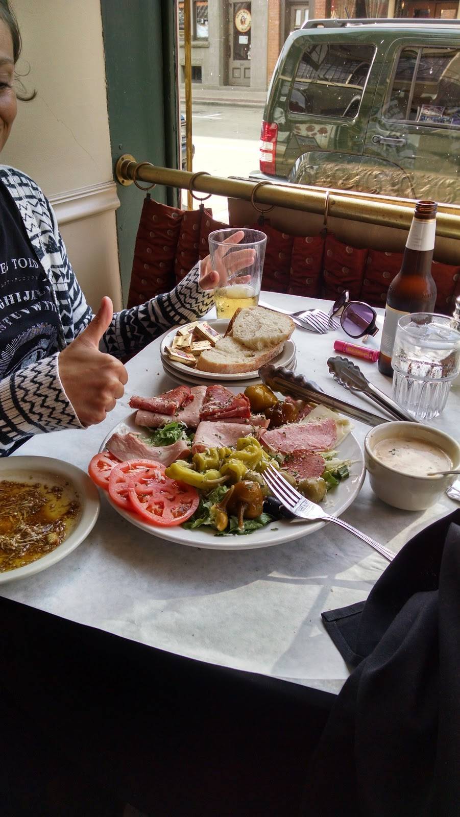 Cannovas Pizzeria | meal delivery | 247 N Main St, Galena, IL 61036, USA | 8157773735 OR +1 815-777-3735