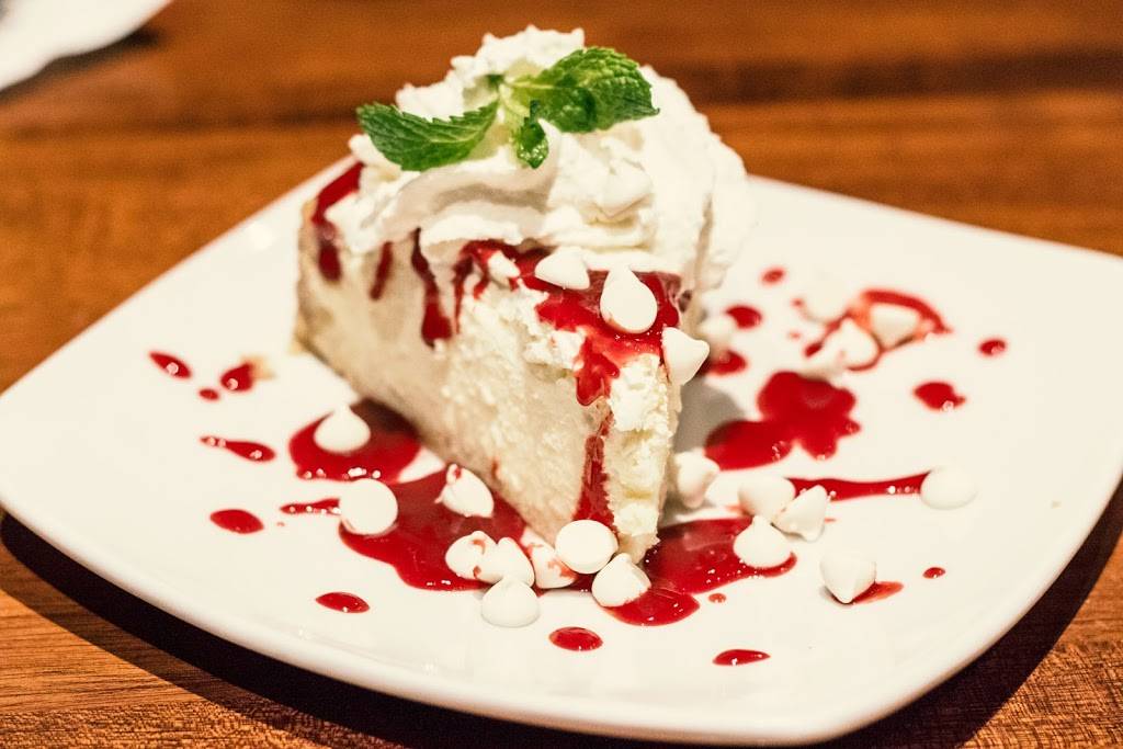 Claim Jumper | restaurant | 3333 Bristol St Suite #2078, Costa Mesa, CA 92626, USA | 7144348479 OR +1 714-434-8479