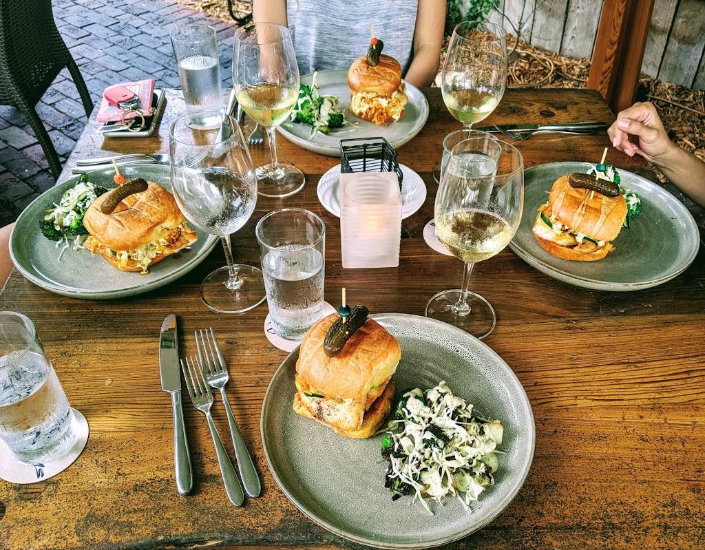 Indigenous Restaurant | restaurant | 239 S Links Ave, Sarasota, FL 34236, USA | 9417064740 OR +1 941-706-4740