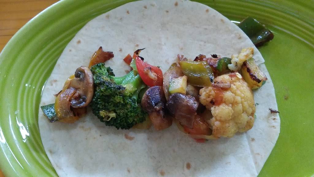 El Vaquero | restaurant | 200 Holiday Dr, Mattoon, IL 61938, USA | 2172347290 OR +1 217-234-7290