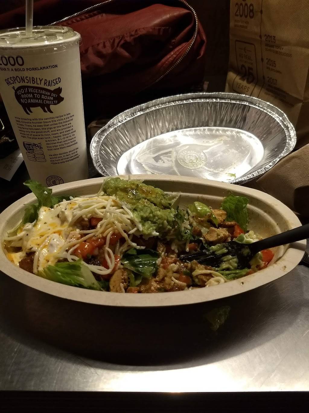 Chipotle Mexican Grill | restaurant | 333 Winchester St, Keene, NH 03431, USA | 6033526761 OR +1 603-352-6761