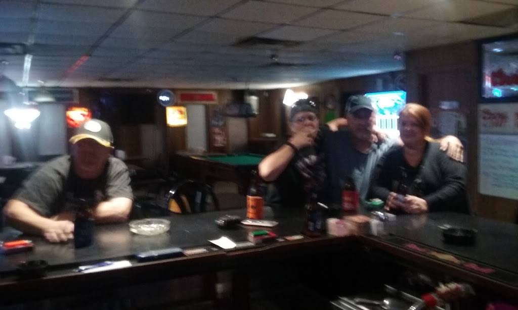 The Pour House | restaurant | 754 IL-4, Marissa, IL 62257, USA | 6182952800 OR +1 618-295-2800