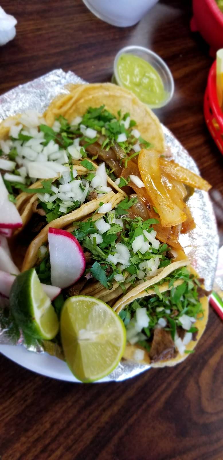 Tacos Manuel | restaurant | Mabury St, Santa Ana, CA 92705, USA | 7147200889 OR +1 714-720-0889