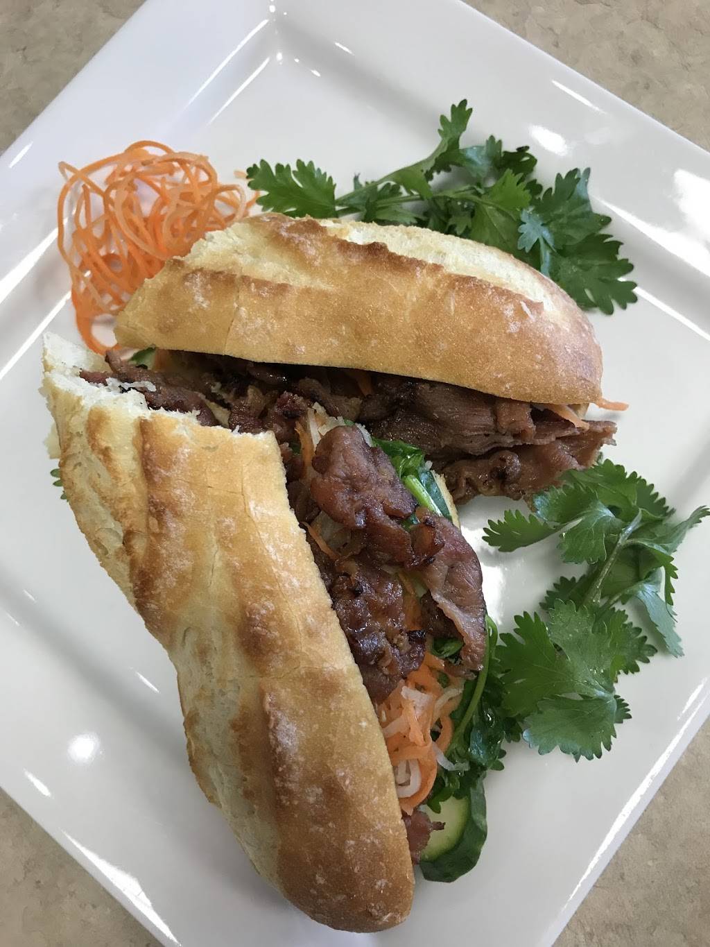 Pho Bo To | restaurant | 1635 Lawrence Ave W, North York, ON M6L 3C9, Canada | 4162450388 OR +1 416-245-0388