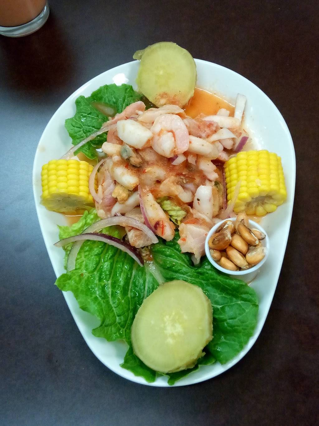 Rikkos Peruvian Cuisine/Rotisserie Chicken | restaurant | 9876 Liberia Ave, Manassas, VA 20110, USA | 5712421520 OR +1 571-242-1520