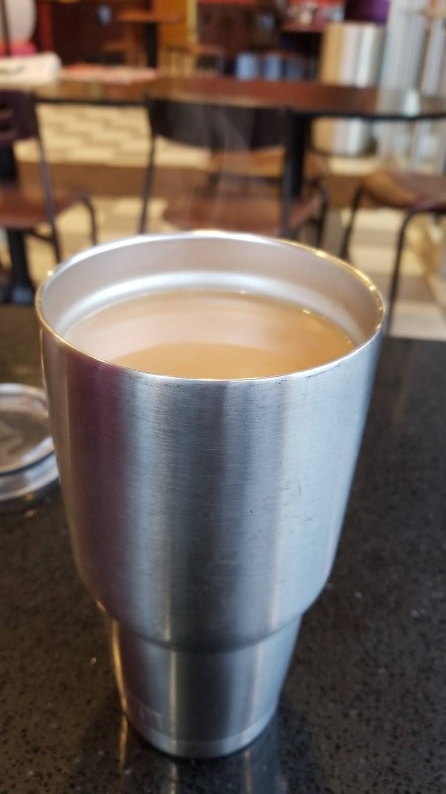 Dunkin | bakery | 213 Genesee St, Oneida, NY 13421, USA | 3153639938 OR +1 315-363-9938