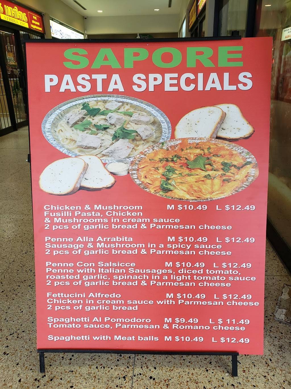 Sapore Pizza and Wings | restaurant | 45 Four Winds Dr, North York, ON M3J 1K7, Canada | 4165467647 OR +1 416-546-7647