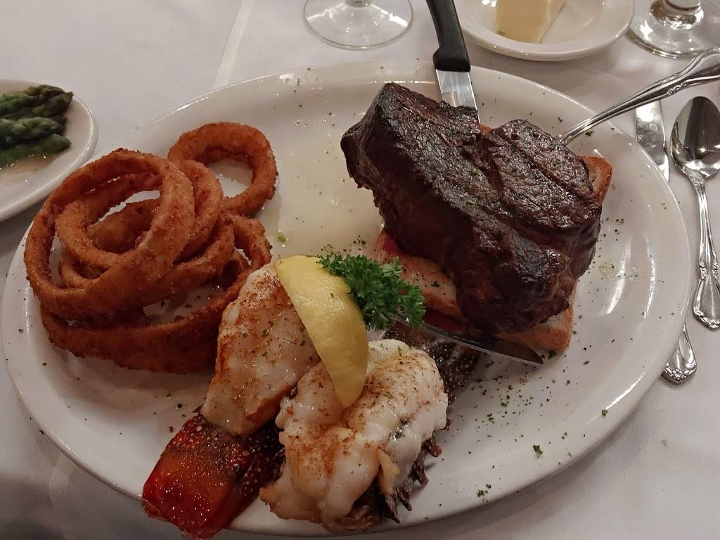 Seven Stars Inn | restaurant | 263 Hoffecker Rd, Phoenixville, PA 19460, USA | 6104955205 OR +1 610-495-5205