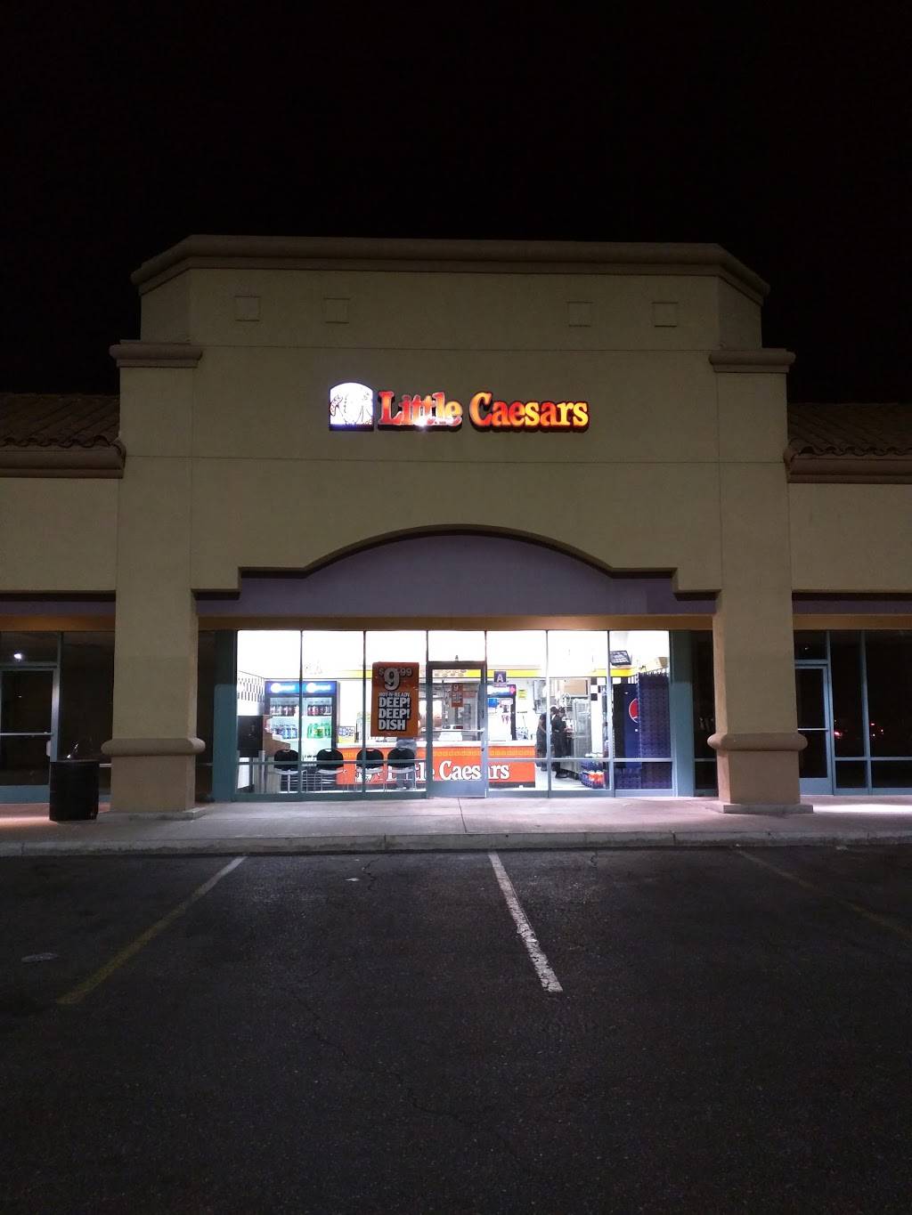 Little Caesars Pizza | meal takeaway | 3400 Panama Ln, Bakersfield, CA 93313, USA | 6618361111 OR +1 661-836-1111