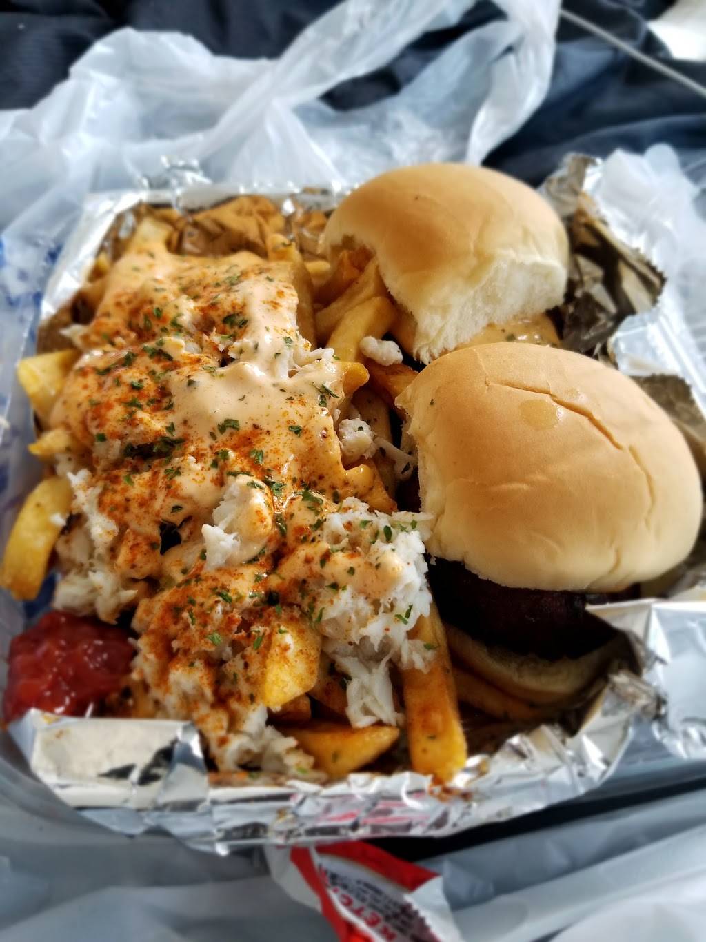 Cheers @ The Big Chair | restaurant | 2122 Martin Luther King Jr Ave SE, Washington, DC 20020, USA | 2026783738 OR +1 202-678-3738