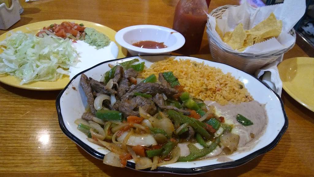 Santa Fé Mexican Grill | restaurant | 800 Clearwater Largo Rd N, Largo, FL 33770, USA | 7272707378 OR +1 727-270-7378