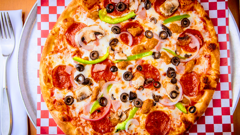 La Famiglia Wood Fired Pizzeria | restaurant | 9635 N Sam Houston Pkwy E Suite # 400, Humble, TX 77396, USA | 2816235411 OR +1 281-623-5411