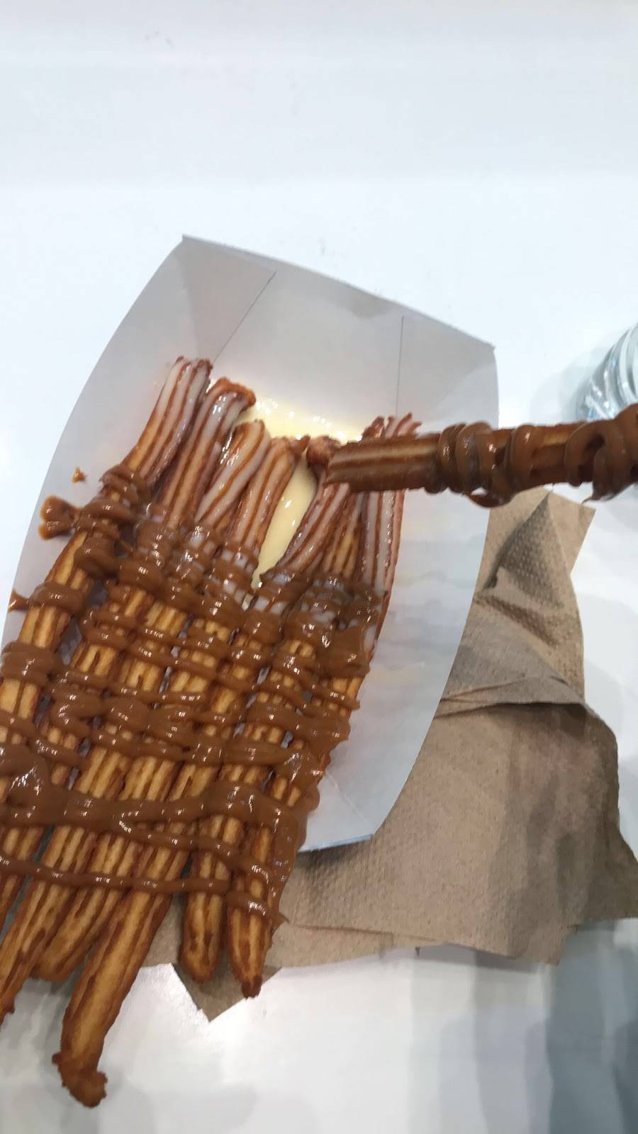 Churromania | restaurant | 2000 Willowbrook Mall, Houston, TX 77070, USA | 2819551925 OR +1 281-955-1925