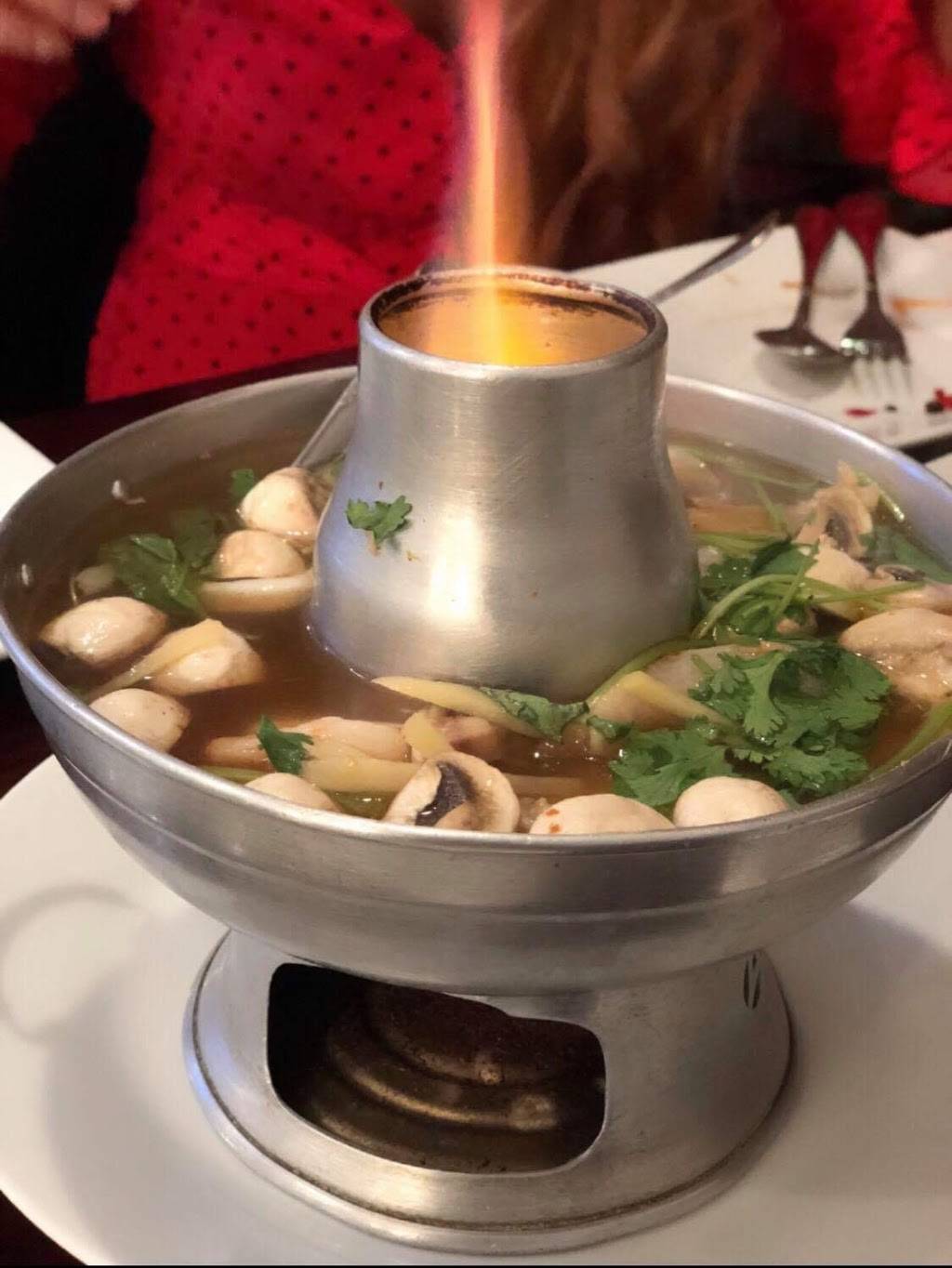 Jasmine Thai Cuisine | restaurant | 1091 S Mt Vernon Ave Unit K, Colton, CA 92324, USA | 9095334456 OR +1 909-533-4456