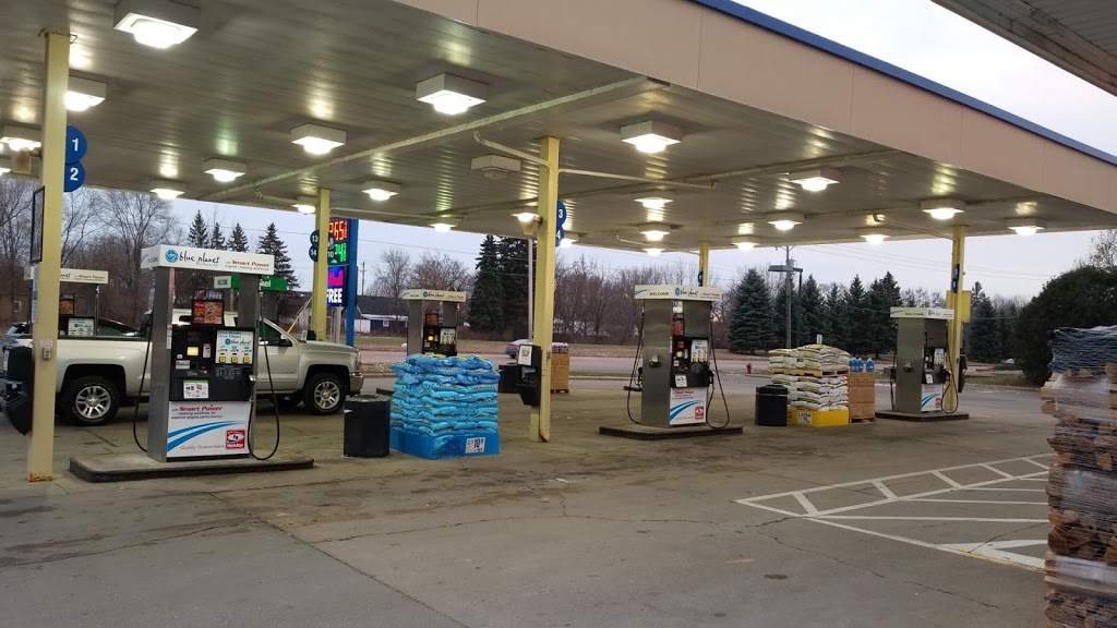 Holiday Stationstores | cafe | 2820 Chaska Blvd, Chaska, MN 55318, USA | 9524484882 OR +1 952-448-4882