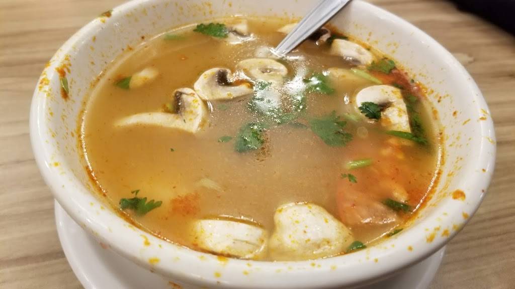 Sy Thai Cafe | restaurant | 315 Hamilton Row, Birmingham, MI 48009, USA | 2482589830 OR +1 248-258-9830