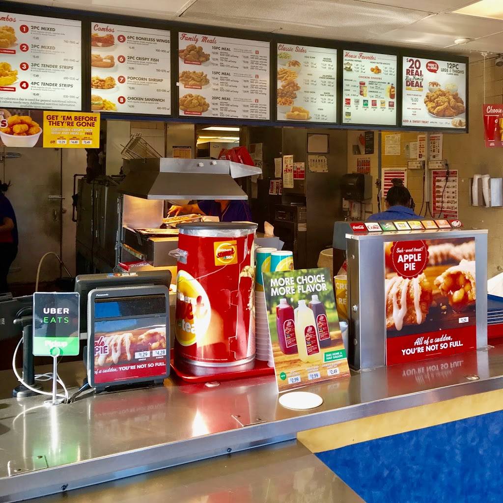 Churchs Chicken | restaurant | 1203 W Redondo Beach Blvd, Gardena, CA 90247, USA | 3105320117 OR +1 310-532-0117