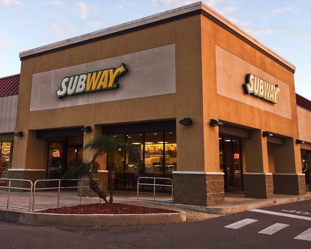 Subway | meal takeaway | 3650 Bee Ridge Rd Store #05, Sarasota, FL 34233, USA | 9419291213 OR +1 941-929-1213