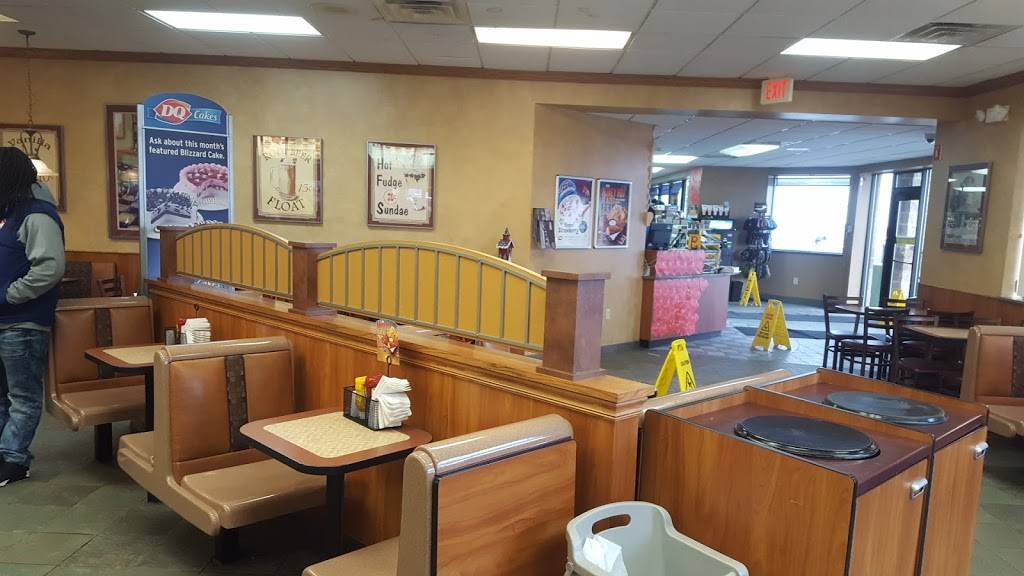DQ Grill & Chill Restaurant | restaurant | 2240, 4039 Pennsylvania Ave, Dubuque, IA 52002, USA | 5635825960 OR +1 563-582-5960