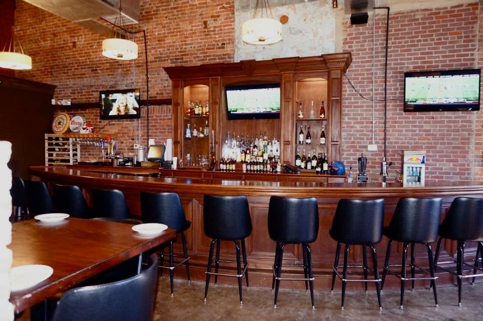 Roma Italian Bistro | restaurant | 102 N Monroe St, Ruston, LA 71270, USA | 3182023810 OR +1 318-202-3810