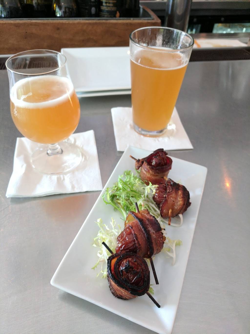 Whisk Gourmet Food & Catering | cafe | 7382 SW 56th Ave, South Miami, FL 33143, USA | 7862688350 OR +1 786-268-8350