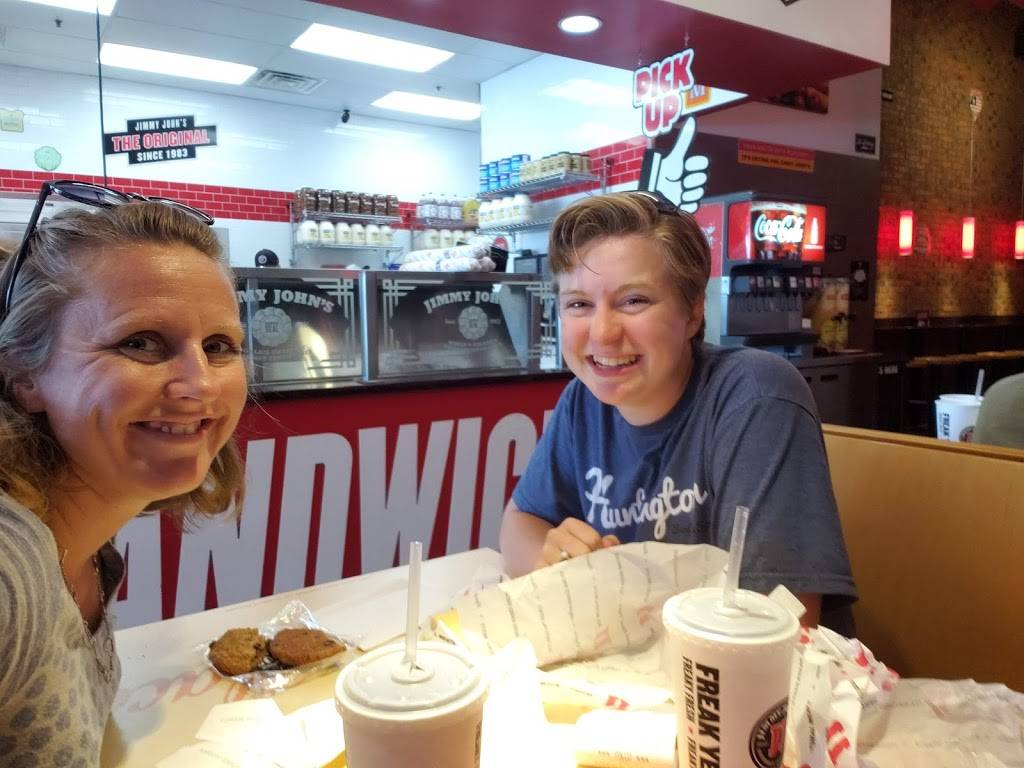 Jimmy Johns | meal delivery | 2038 S Mooney Blvd, Visalia, CA 93277, USA | 5596354546 OR +1 559-635-4546