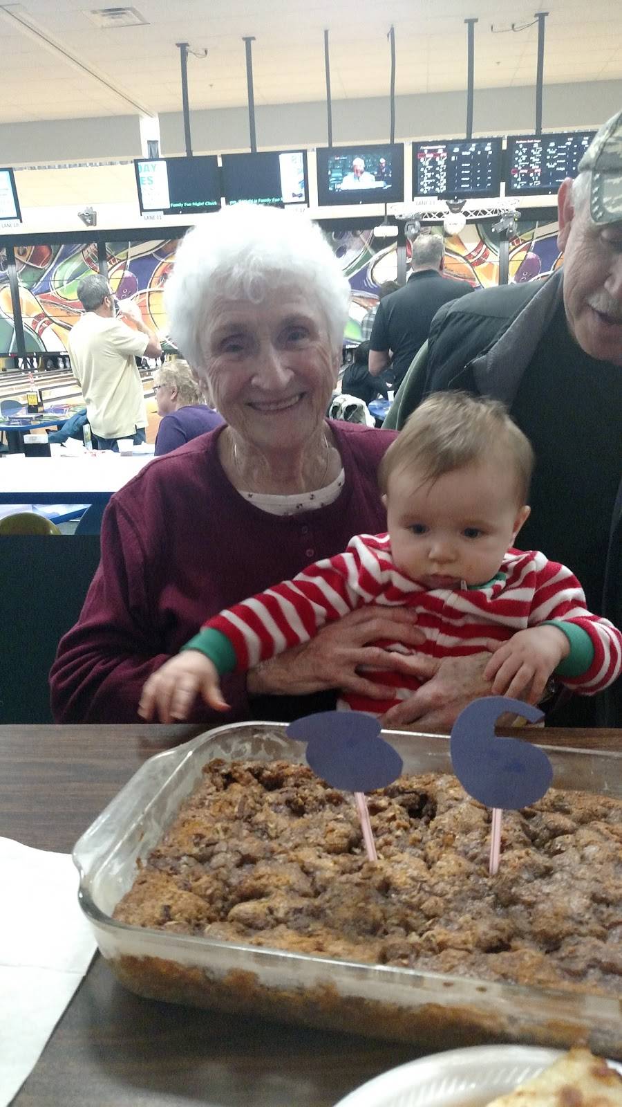 Cameo Pizza | restaurant | 9257, 2641 E State St, Fremont, OH 43420, USA | 4193332222 OR +1 419-333-2222