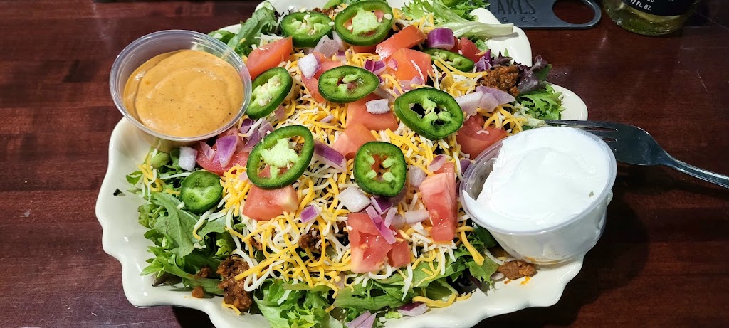 Sound Stage Tavern | restaurant | 30525 Euclid Ave, Wickliffe, OH 44092, USA | 4402784390 OR +1 440-278-4390