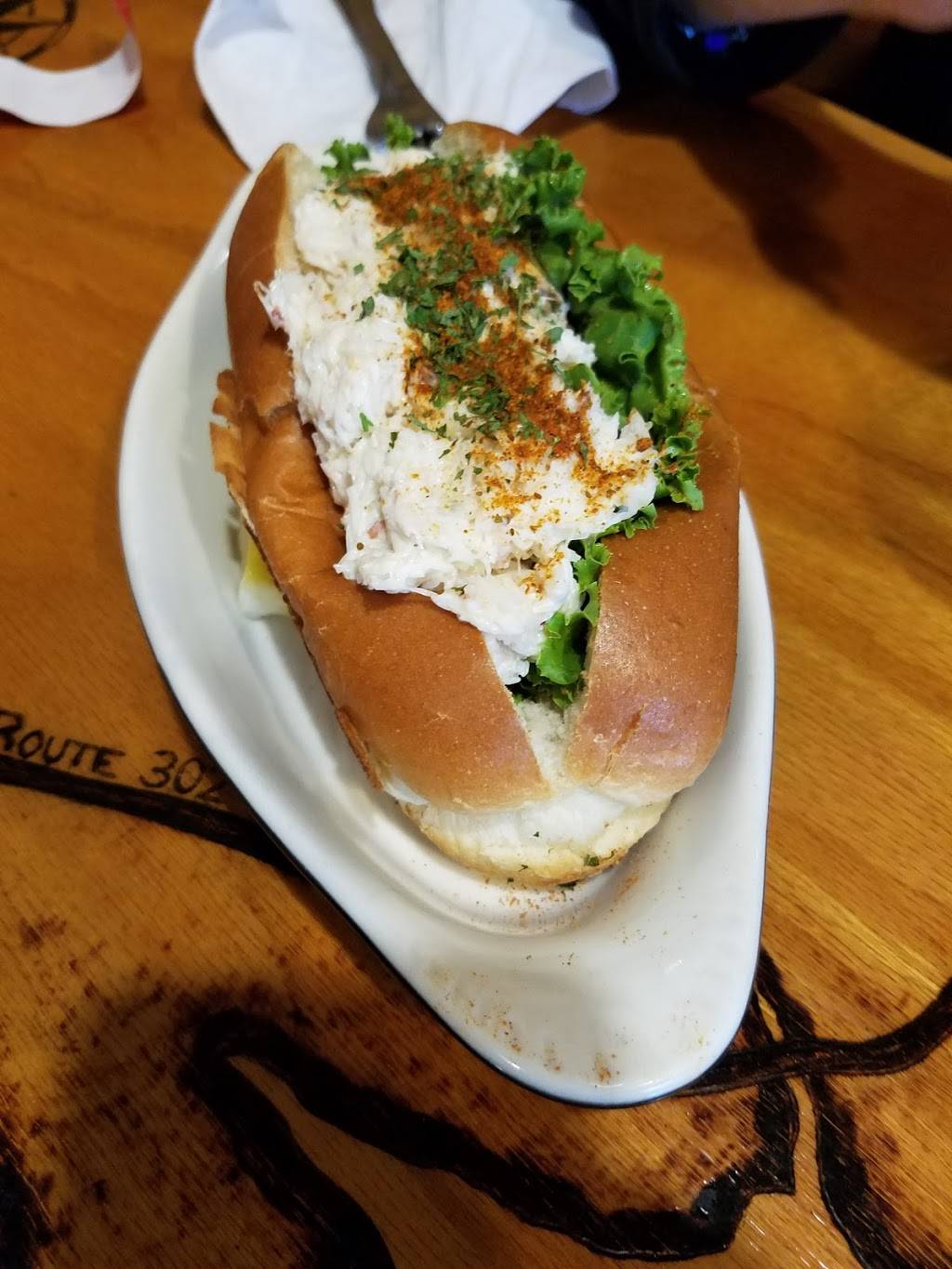 The Galley Restaurant & Pub | restaurant | 327 Roosevelt Trail, Naples, ME 04055, USA | 2076931002 OR +1 207-693-1002