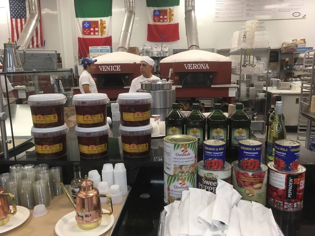 Alino Pizzeria | restaurant | Mall of Georgia Dr, Buford, GA 30519, USA | 6787657426 OR +1 678-765-7426