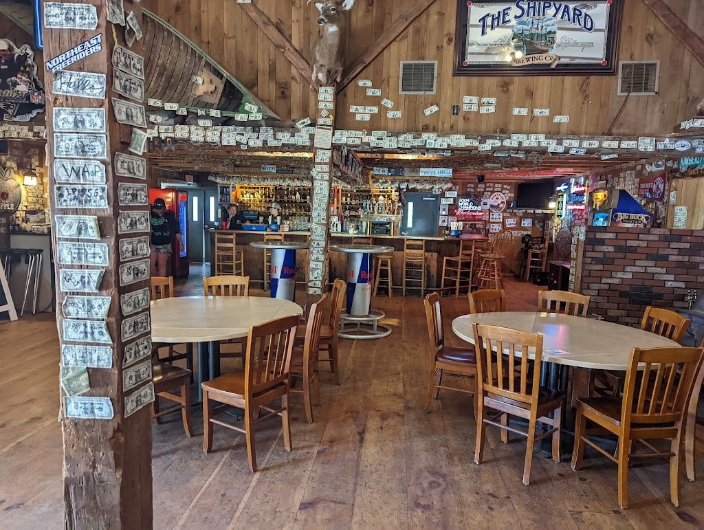 Three Rivers Whitewater | restaurant | 2265 US-201, West Forks, ME 04985, USA | 2076632104 OR +1 207-663-2104