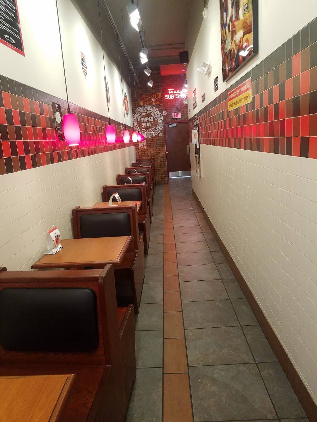 Jimmy Johns | meal delivery | 128 E High St, Jefferson City, MO 65101, USA | 5736813278 OR +1 573-681-3278