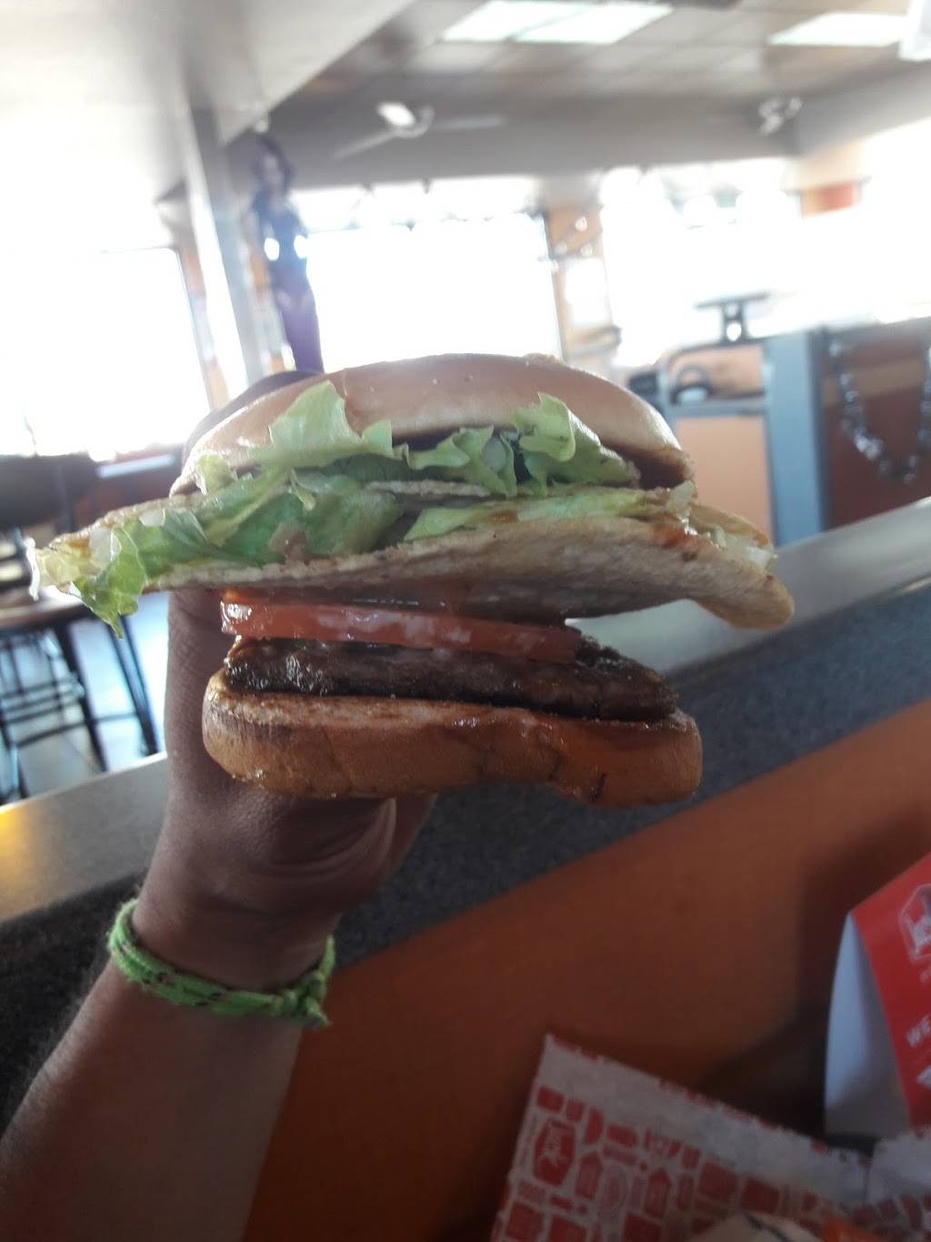 Jack in the Box | restaurant | 5350 Montana Ave, El Paso, TX 79903, USA | 9157729863 OR +1 915-772-9863