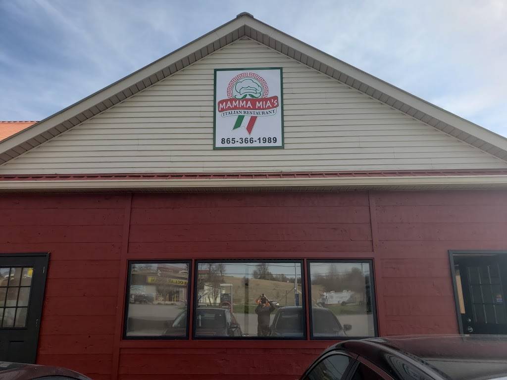 Mamma mias italian resturant | restaurant | 2467 Boyds Creek Hwy, Sevierville, TN 37876, USA | 8653661989 OR +1 865-366-1989