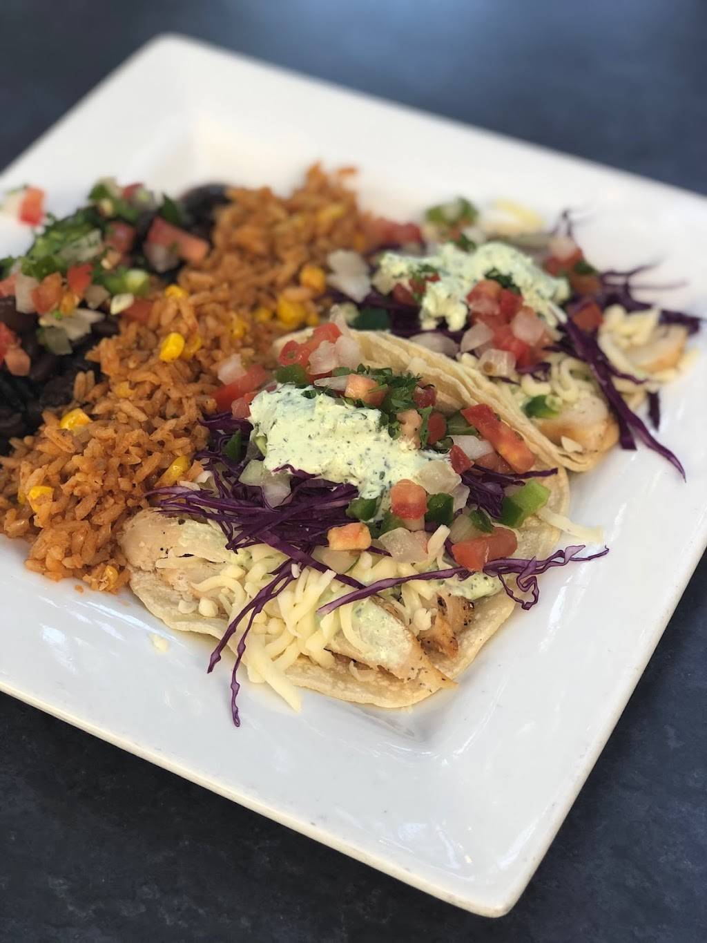 BEJAS Grill & Cantina | restaurant | 215 E Main St, Fredericksburg, TX 78624, USA | 8309923172 OR +1 830-992-3172