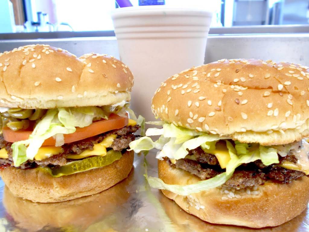 Burger 81 | restaurant | 3900 Wilder Rd, Bay City, MI 48706, USA | 9896861690 OR +1 989-686-1690