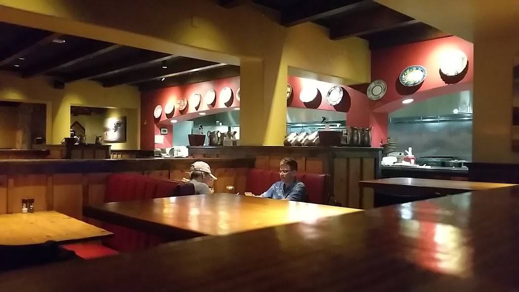 Johnny Carinos | restaurant | 12901 N Interstate 35 Frontage Rd, Austin, TX 78753, USA | 5129896464 OR +1 512-989-6464