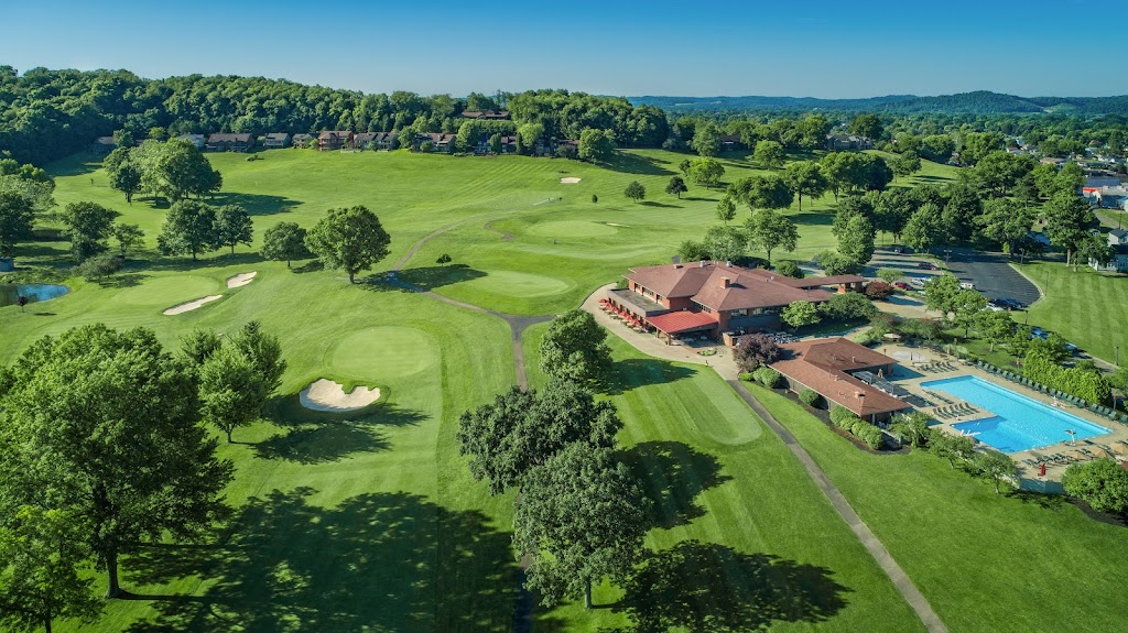 Union Country Club | restaurant | 1000 N Bellevue Ave, Dover, OH 44622, USA | 3303435544 OR +1 330-343-5544