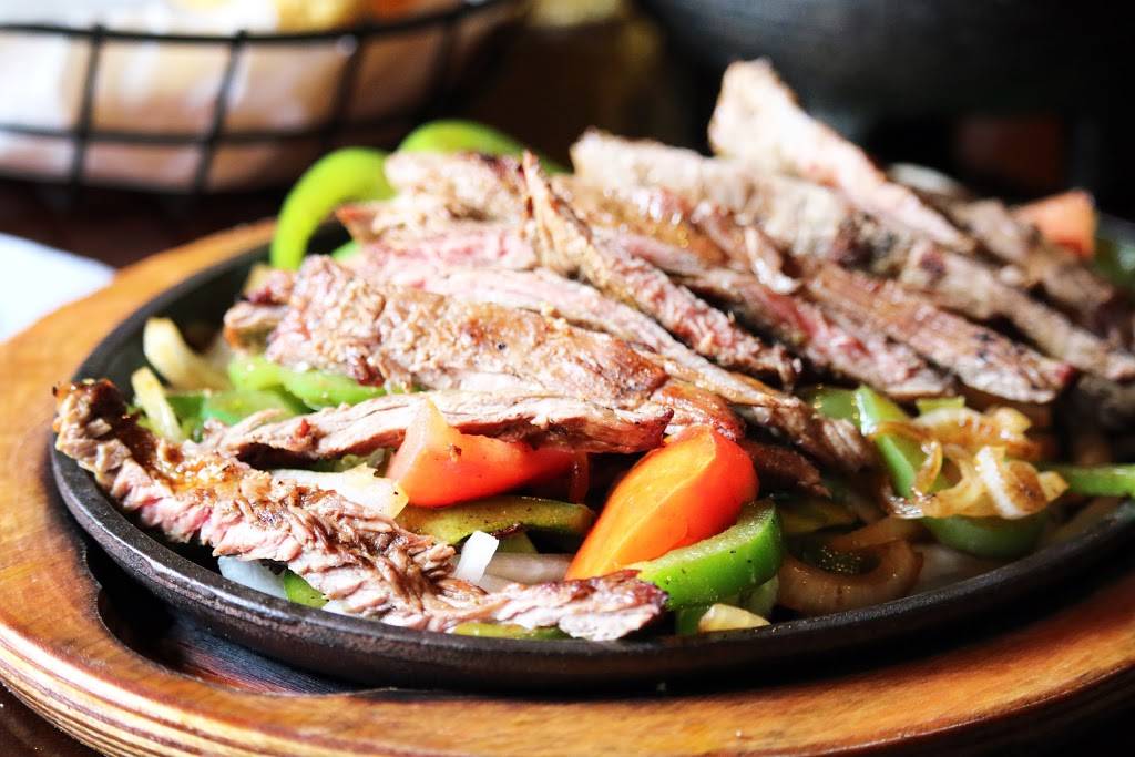 Verde | restaurant | Commercial Dr, Fishers, IN 46038, USA | 3175787511 OR +1 317-578-7511