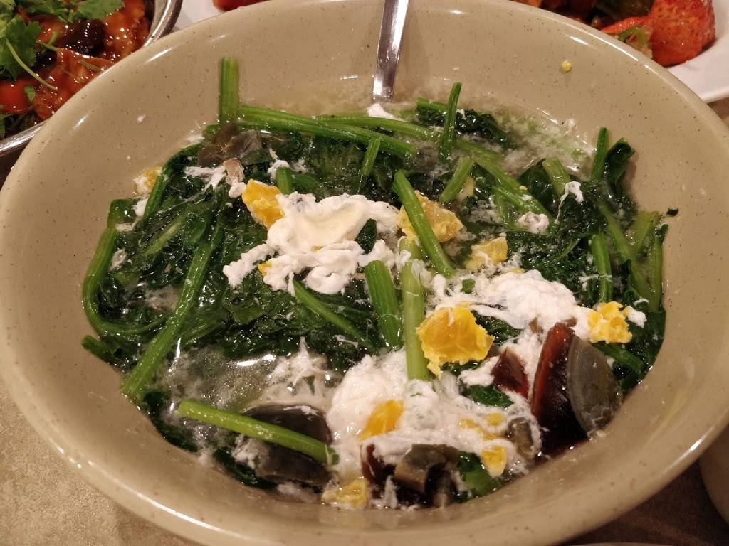 Golden Bull Restaurant | restaurant | 242 W Cermak Rd, Chicago, IL 60616, USA | 3128081668 OR +1 312-808-1668