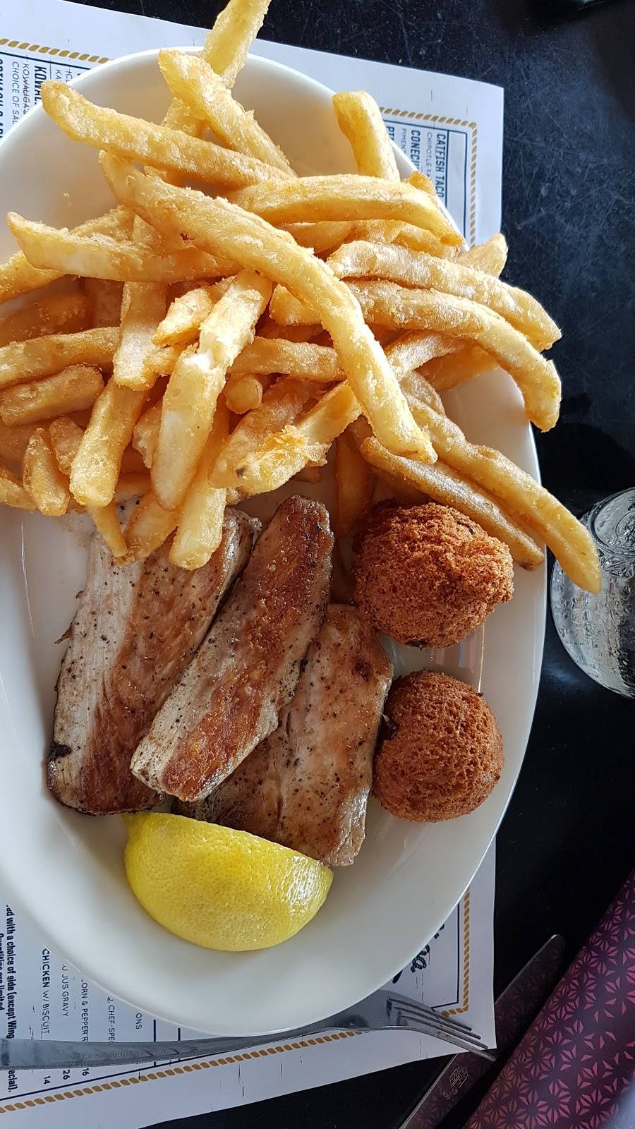 Kowaliga Restaurant | restaurant | 295 Kowaliga Marina Rd, Alexander City, AL 35010, USA | 2562157035 OR +1 256-215-7035