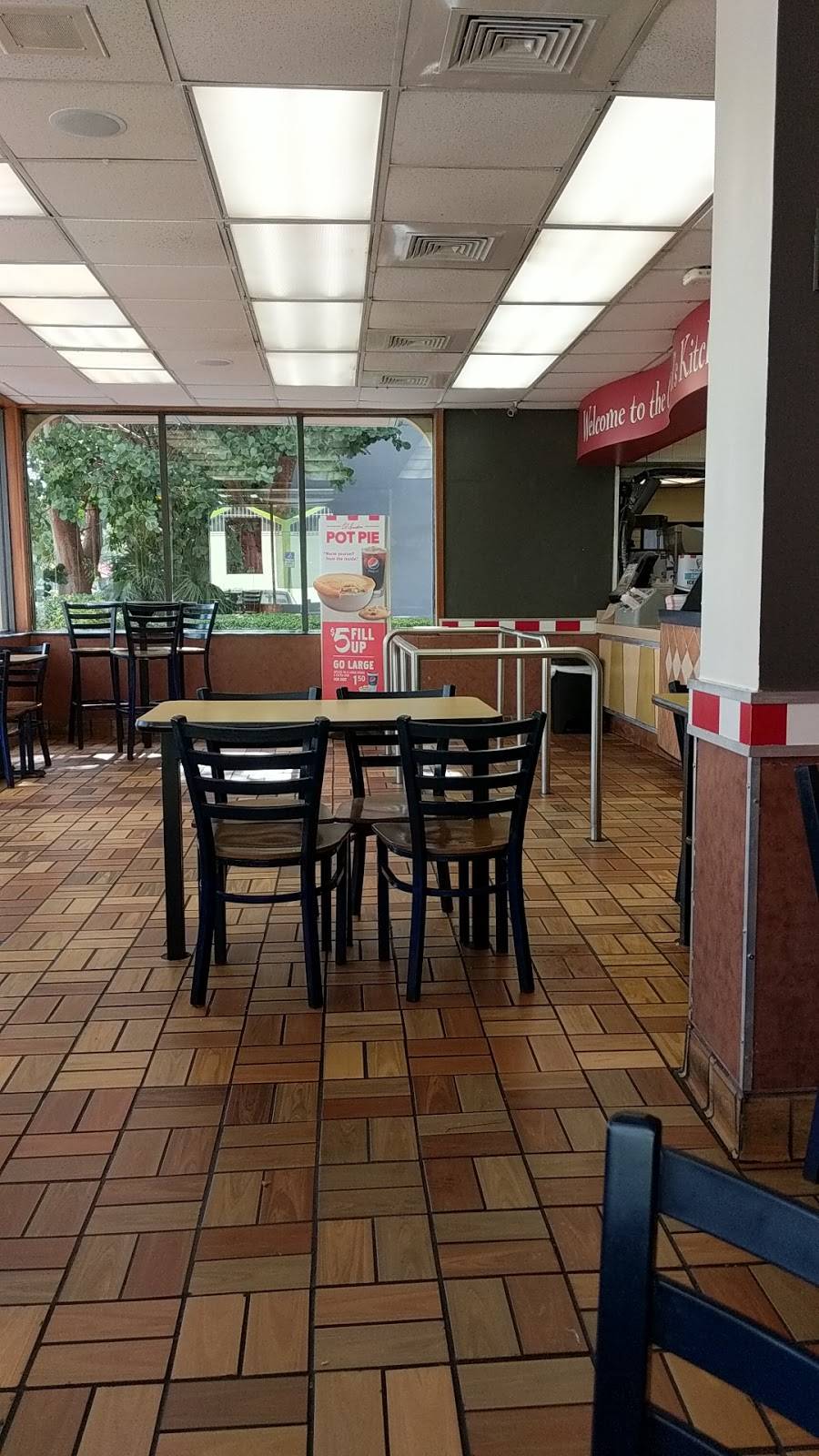 KFC | restaurant | 9690 S Dixie Hwy, Miami, FL 33156, USA | 3056705114 OR +1 305-670-5114