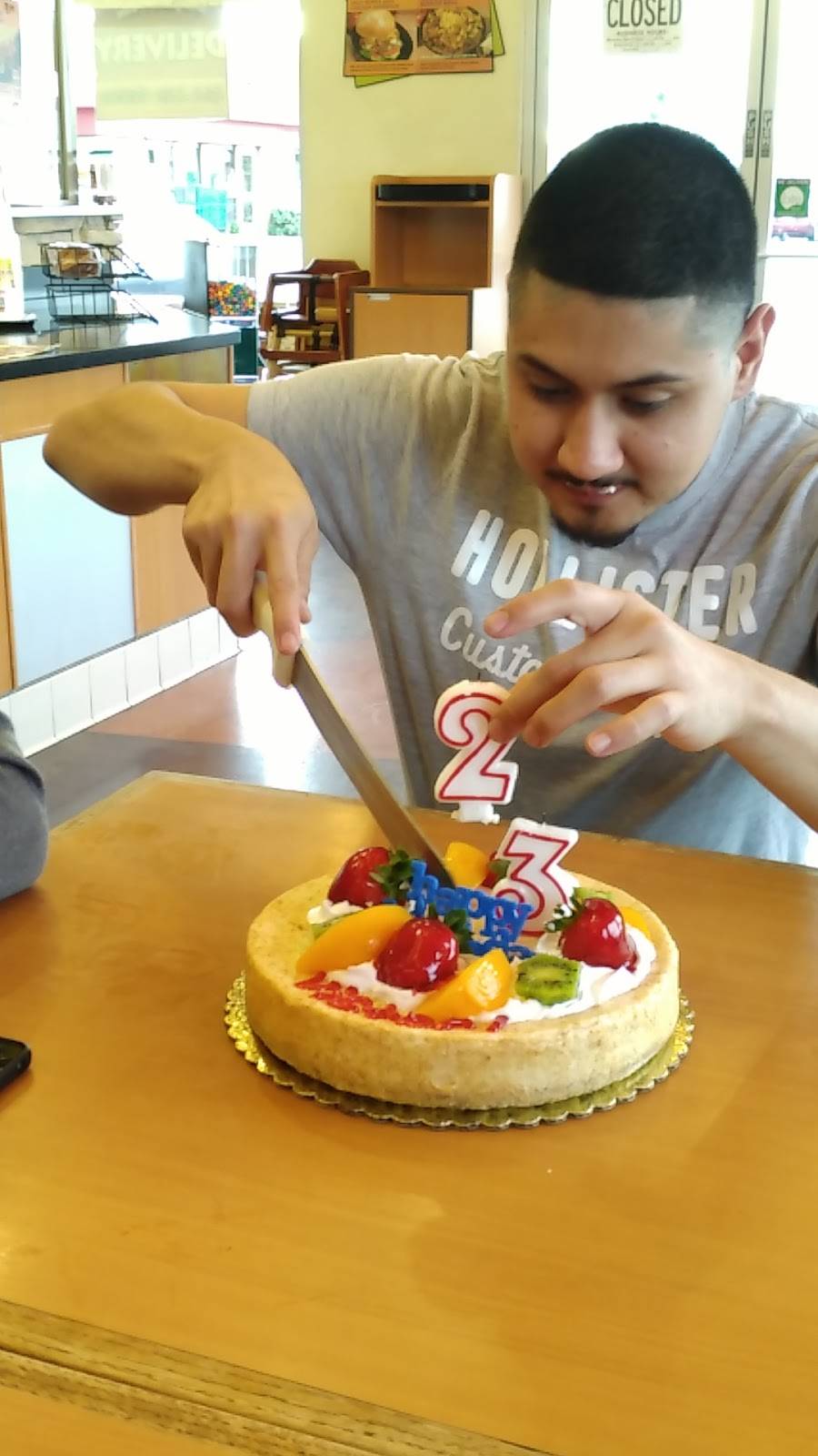 Charo Chicken | restaurant | 4846 Paramount Blvd, Lakewood, CA 90712, USA | 5622169000 OR +1 562-216-9000