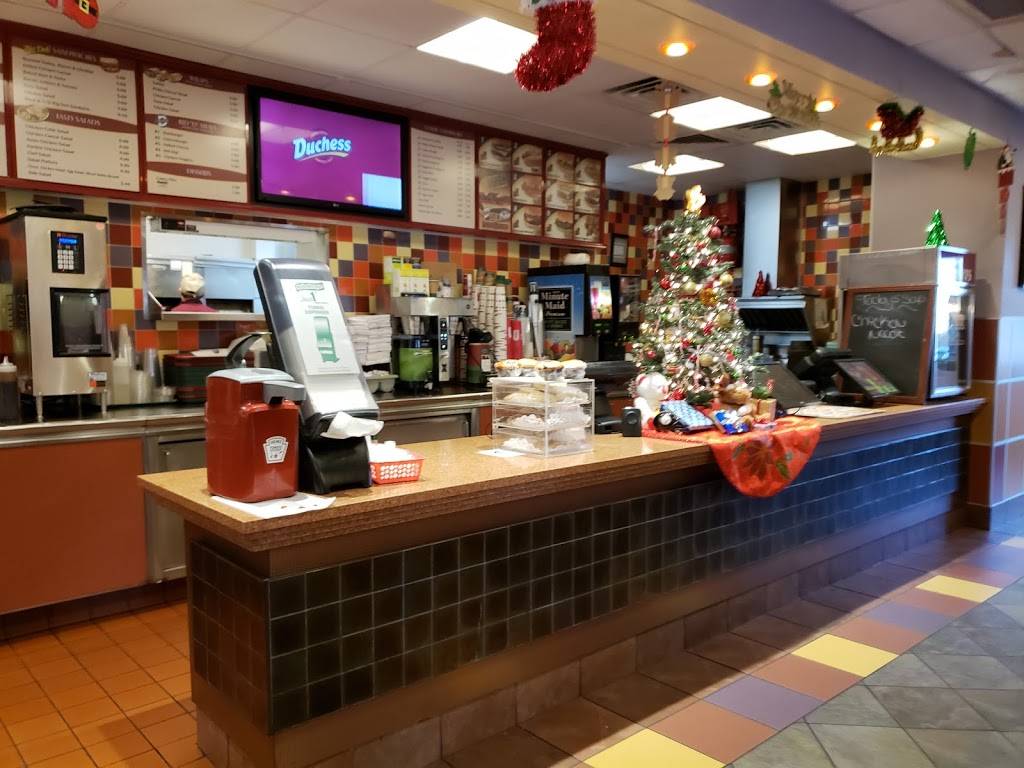 Duchess | restaurant | 690 Lordship Blvd, Stratford, CT 06615, USA | 2033782141 OR +1 203-378-2141