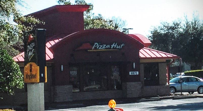 Pizza Hut | restaurant | 10880 W Colonial Dr, Ocoee, FL 34761, USA | 4076566622 OR +1 407-656-6622