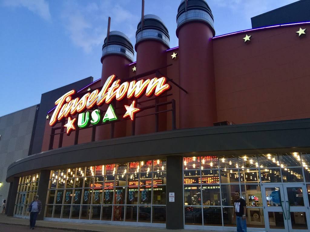 Cinemark Tinseltown USA | meal takeaway | 4720 Mega St NW, North Canton, OH 44720, USA | 3303059877 OR +1 330-305-9877