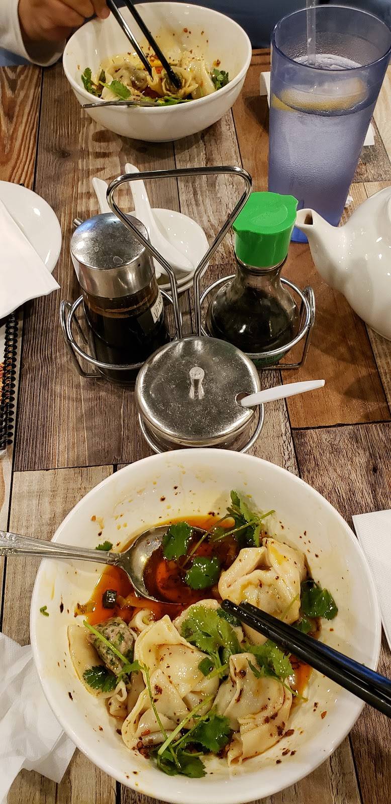 Mins Dumpling House | restaurant | 627 N Euclid St, Anaheim, CA 92801, USA | 7147722235 OR +1 714-772-2235