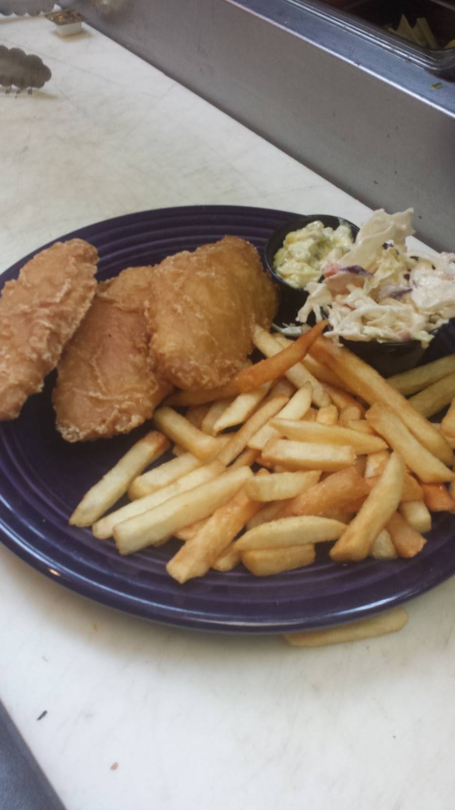 Sassys Bar and Grille | restaurant | 10755 Ravenna Rd, Twinsburg, OH 44087, USA | 3309986529 OR +1 330-998-6529