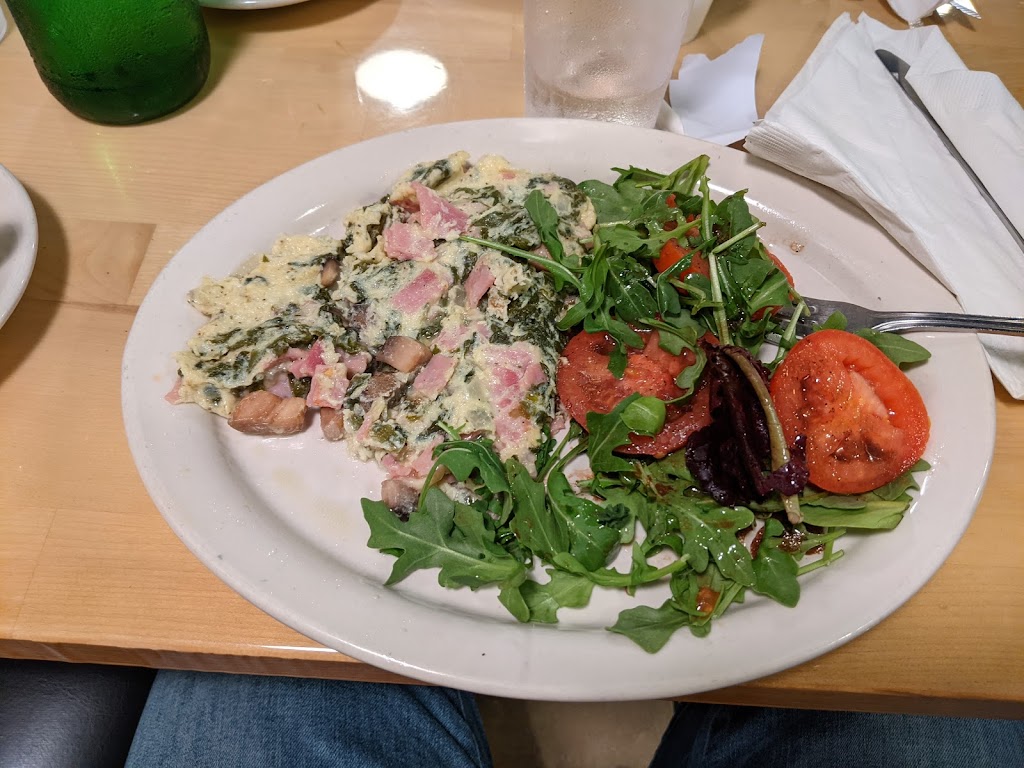 Cafe croissant | restaurant | 1684 Coral Way, Miami, FL 33145, USA | 7867177212 OR +1 786-717-7212